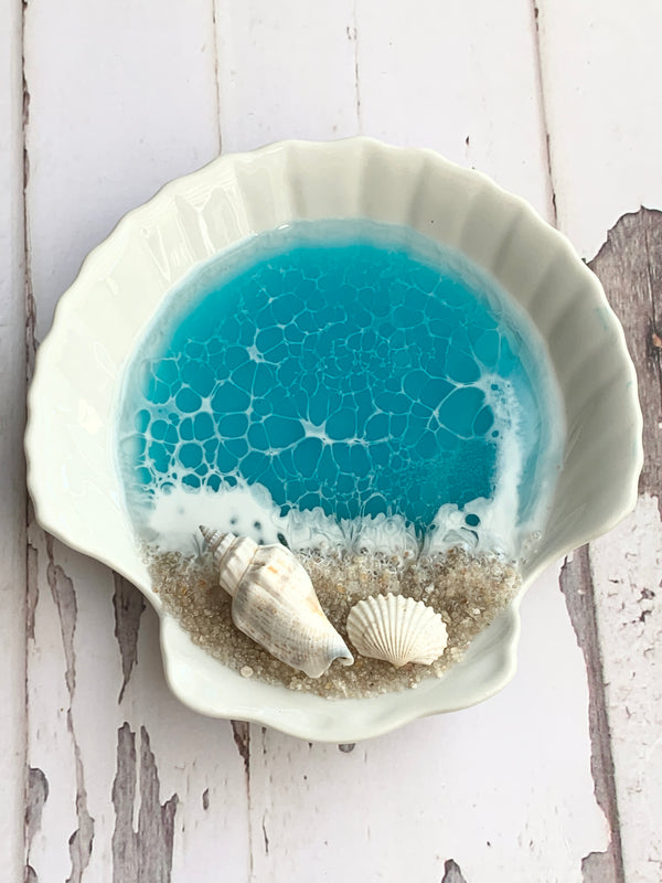 Shell Ring Dish 5" Beach Scene SAADIA.ART